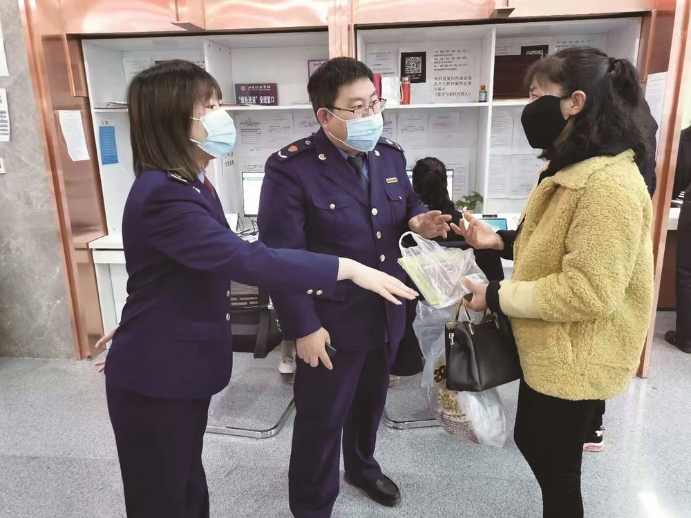 桦树.jpg 桦树.jpg