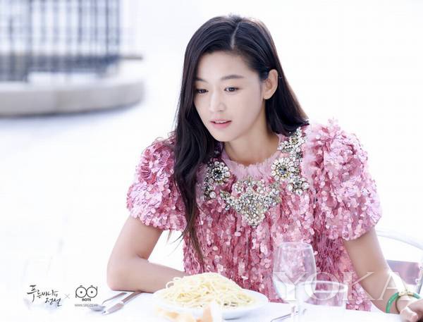 年会派对季就穿亮片装 我想跟全智贤刘雯美美撞衫 年会派对季就穿亮片装 我想跟全智贤刘雯美美撞衫