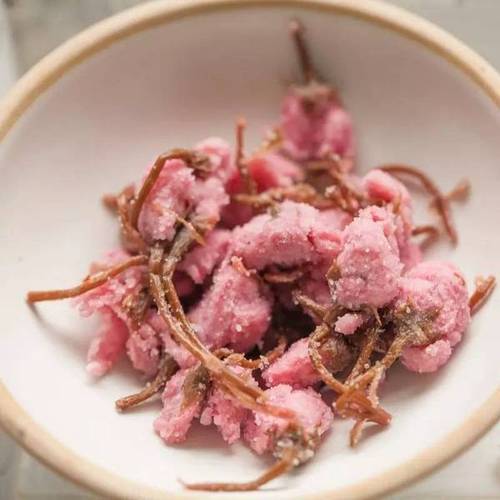 美到犯规日本樱花限定美食 你舍得放进嘴里吗？