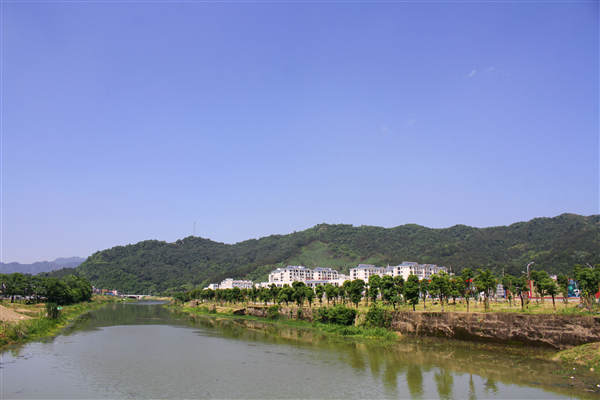 洋灰坝