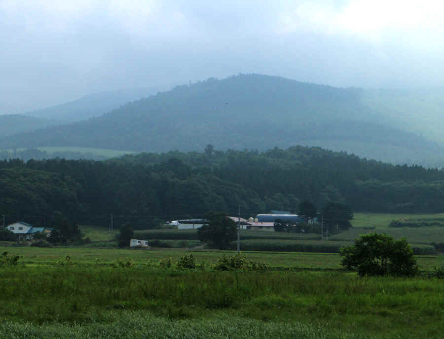 贫穷山